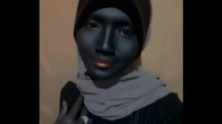 Neisya Rosella mahasiswi negro Indonesia berwajah cantik dan sexy